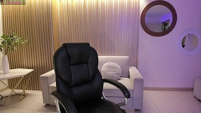 DonnaStonne online show from January 5, 5:51 pm