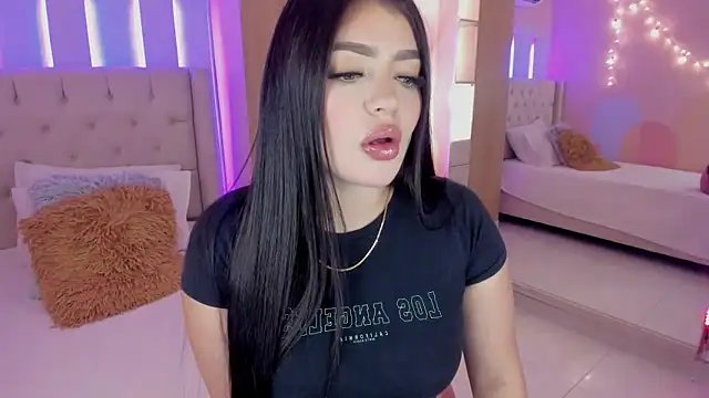 Snapshot of Mariana_Baez chatting on September 19, 9:04 pm Mariana Baez online show from September 19, 9:04 pm