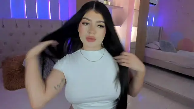 Snapshot of Mariana_Baez chatting on October 1, 8:26 pm Mariana Baez online show from October 1, 8:26 pm