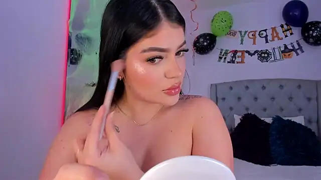 Snapshot of Mariana_Baez chatting on October 18, 9:15 pm Mariana Baez online show from October 18, 9:15 pm
