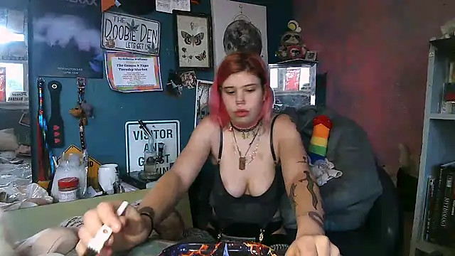 Esteem369 online show from December 5, 4:55 pm