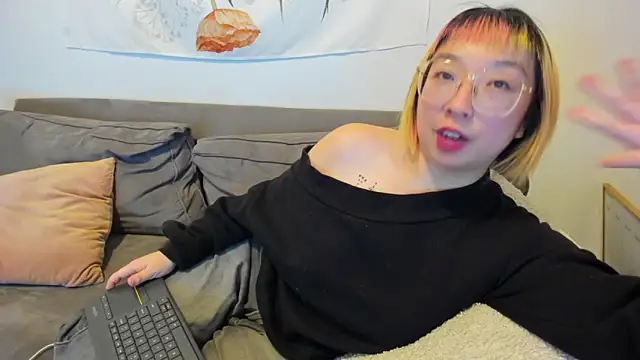 luxgray online show from January 18, 6:24 am