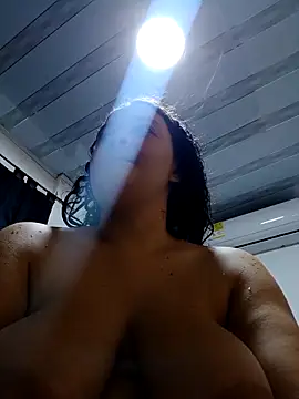 Liancy online show from December 4, 10:07 pm