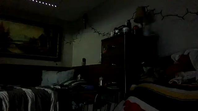 Snapshot of tongueispowerr6d9 chatting on February 7, 6:35 am tongueispowerr6d9 online show from February 7, 6:35 am