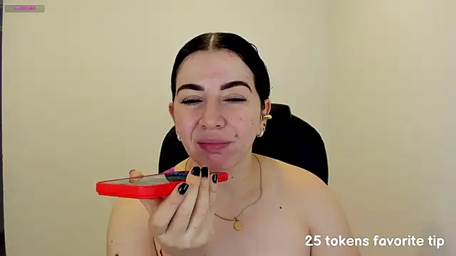 Snapshot of Im_coco chatting on February 11, 2:46 pm Im coco online show from February 11, 2:46 pm