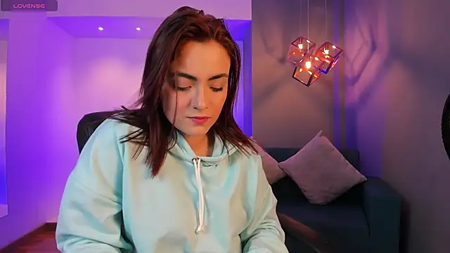 IsabellaaJoness online show from February 20, 12:15 pm