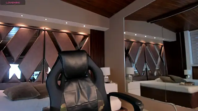 IsabellaaJoness online show from January 14, 11:16 am