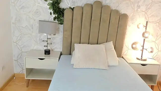 Roma  love online show from January 20, 11:56 am