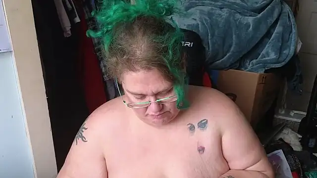 EmberCum online show from January 10, 4:31 pm