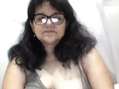 Snapshot of kassandra02 chatting on December 21, 2:41 am kassandra02 online show from December 21, 2:41 am