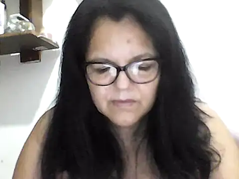Snapshot of kassandra02 chatting on January 22, 1:32 pm kassandra02 online show from January 22, 1:32 pm