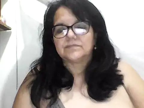 Snapshot of kassandra02 chatting on February 5, 2:40 am kassandra02 online show from February 5, 2:40 am