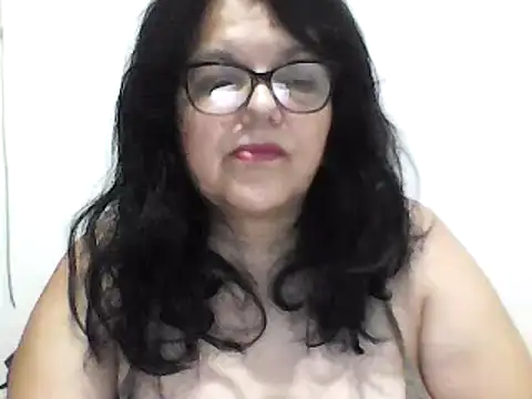 Snapshot of kassandra02 chatting on February 26, 1:30 pm kassandra02 online show from February 26, 1:30 pm