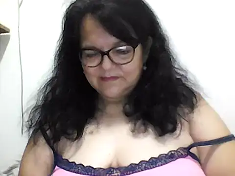 Snapshot of kassandra02 chatting on February 27, 2:54 pm kassandra02 online show from February 27, 2:54 pm