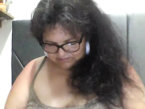 Snapshot of kassandra02 chatting on September 16, 1:34 pm kassandra02 online show from September 16, 1:34 pm