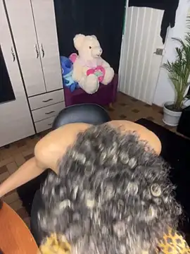 Snapshot of DavidfullOFlove chatting on October 31, 9:16 pm DavidfullOFlove online show from October 31, 9:16 pm