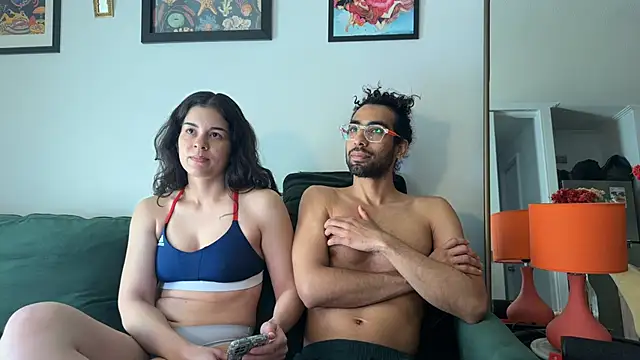 Redfloweer1 online show from October 1, 2:01 pm