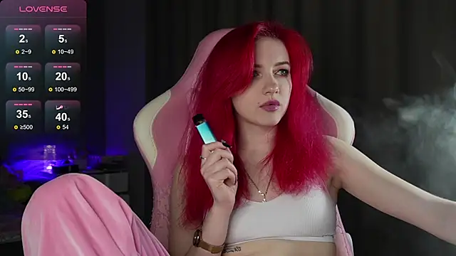 joyhannahh online show from October 26, 1:28 pm