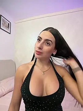 Snapshot of ValeryR_ chatting on March 3, 10:26 pm ValeryR online show from March 3, 10:26 pm