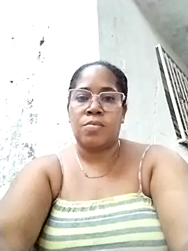 Snapshot of Arleth_Mars chatting on October 3, 11:57 pm Arleth Mars online show from October 3, 11:57 pm