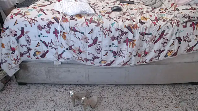 daniela starks online show from March 12, 11:00 pm