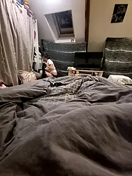 LoLa-69-X online show from December 17, 7:31 pm