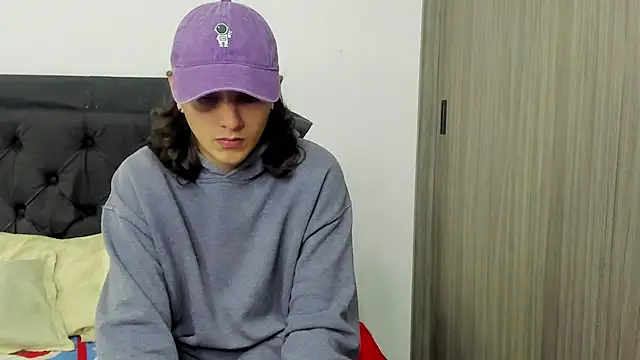 alex connorr online show from January 6, 5:16 pm