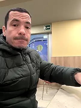 Snapshot of Lord_Two chatting on November 28, 3:47 pm Lord Two online show from November 28, 3:47 pm