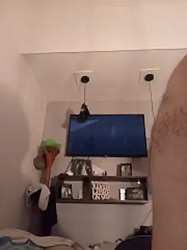 Snapshot of jmliimonsito chatting on February 3, 6:00 am jmliimonsito online show from February 3, 6:00 am