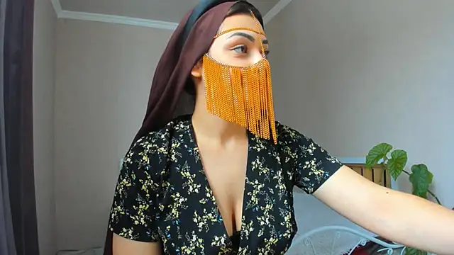  cleopattra  online show from December 19, 7:59 am