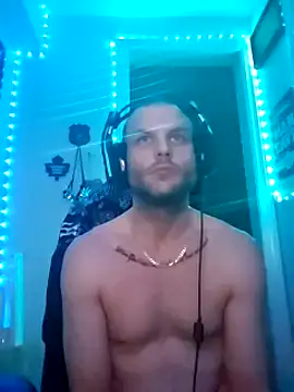 Snapshot of GeneralXMillyX chatting on January 15, 9:35 am GeneralXMillyX online show from January 15, 9:35 am