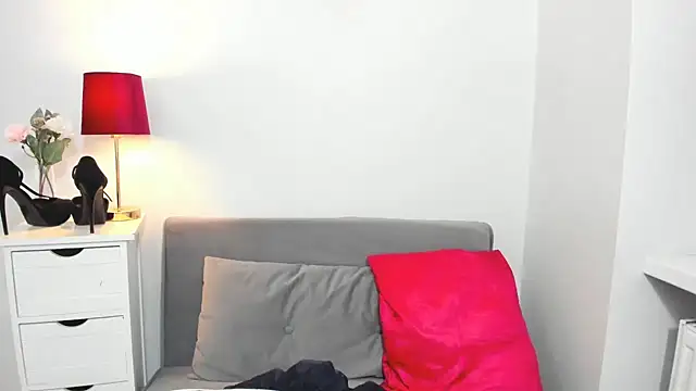 CrystalHotty online show from March 17, 10:28 pm