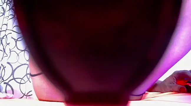 AntonetteBigCock online show from January 15, 11:40 pm