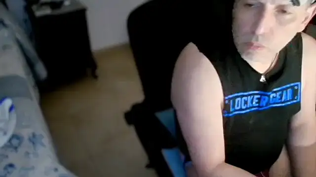 slzypvtpig online show from March 24, 6:07 am