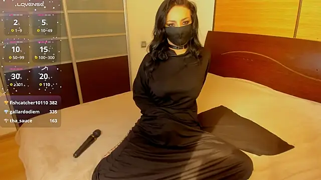 habibi moon online show from March 5, 5:29 am