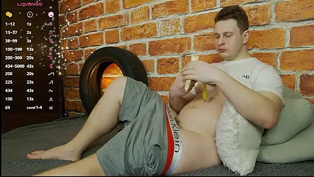 charlie smiley online show from February 18, 2:18 am