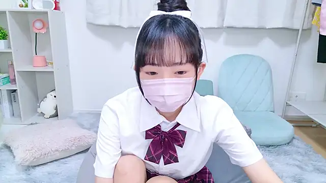 Snapshot of 86_haru chatting on January 25, 12:26 pm 86 haru online show from January 25, 12:26 pm