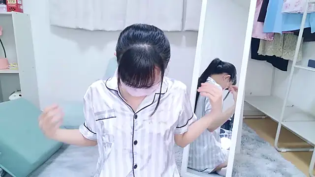 Snapshot of 86_haru chatting on March 20, 2:42 pm 86 haru online show from March 20, 2:42 pm