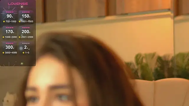 EmilyRaymont online show from March 3, 4:58 am