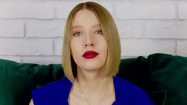 LiliLinn online show from February 24, 8:17 am