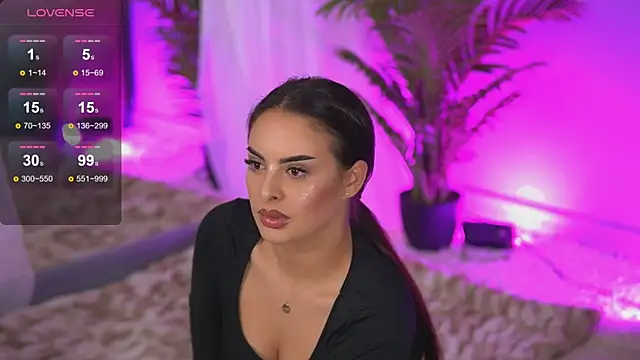 AlmaLuv online show from March 13, 4:38 am