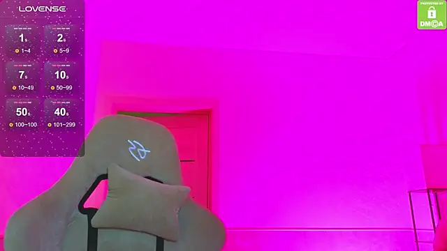 Katy perry  online show from November 21, 3:05 am