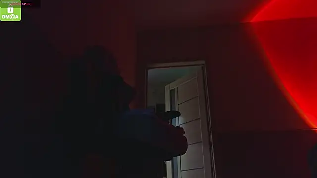 Katy perry  online show from February 11, 1:43 am