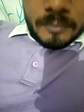 Snapshot of wildboy_simon chatting on December 13, 3:54 pm wildboy simon online show from December 13, 3:54 pm