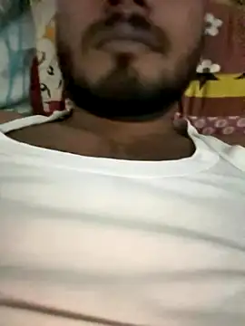 Snapshot of wildboy_simon chatting on October 27, 2:21 pm wildboy simon online show from October 27, 2:21 pm