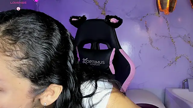 katy sweet19 online show from June 3, 10:40 am