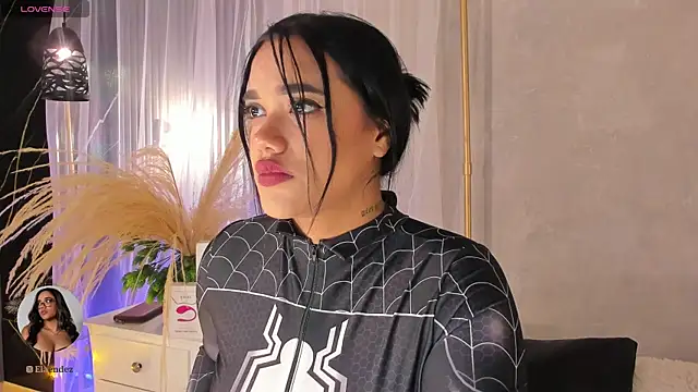 ElaEndez  online show from January 25, 9:14 pm