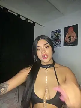 ElaEndez  online show from March 14, 5:35 am