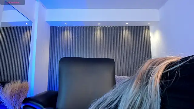 Alessia Taylorr online show from September 10, 11:54 am