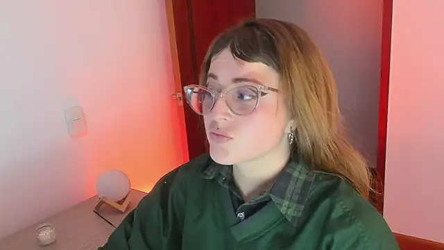 Snapshot of tekila__ chatting on May 14, 11:11 pm tekila online show from May 14, 11:11 pm